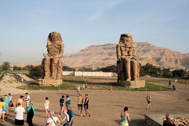 Colossi of Memnon 