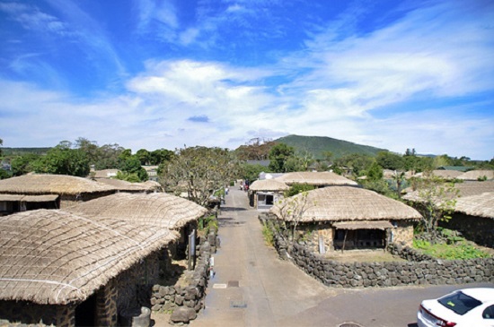 LÀNG DÂN TỘC SEONGEUP - KHANHTRAVEL